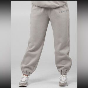 Comfrt Unisex Tranquil Sweatpants in Cement